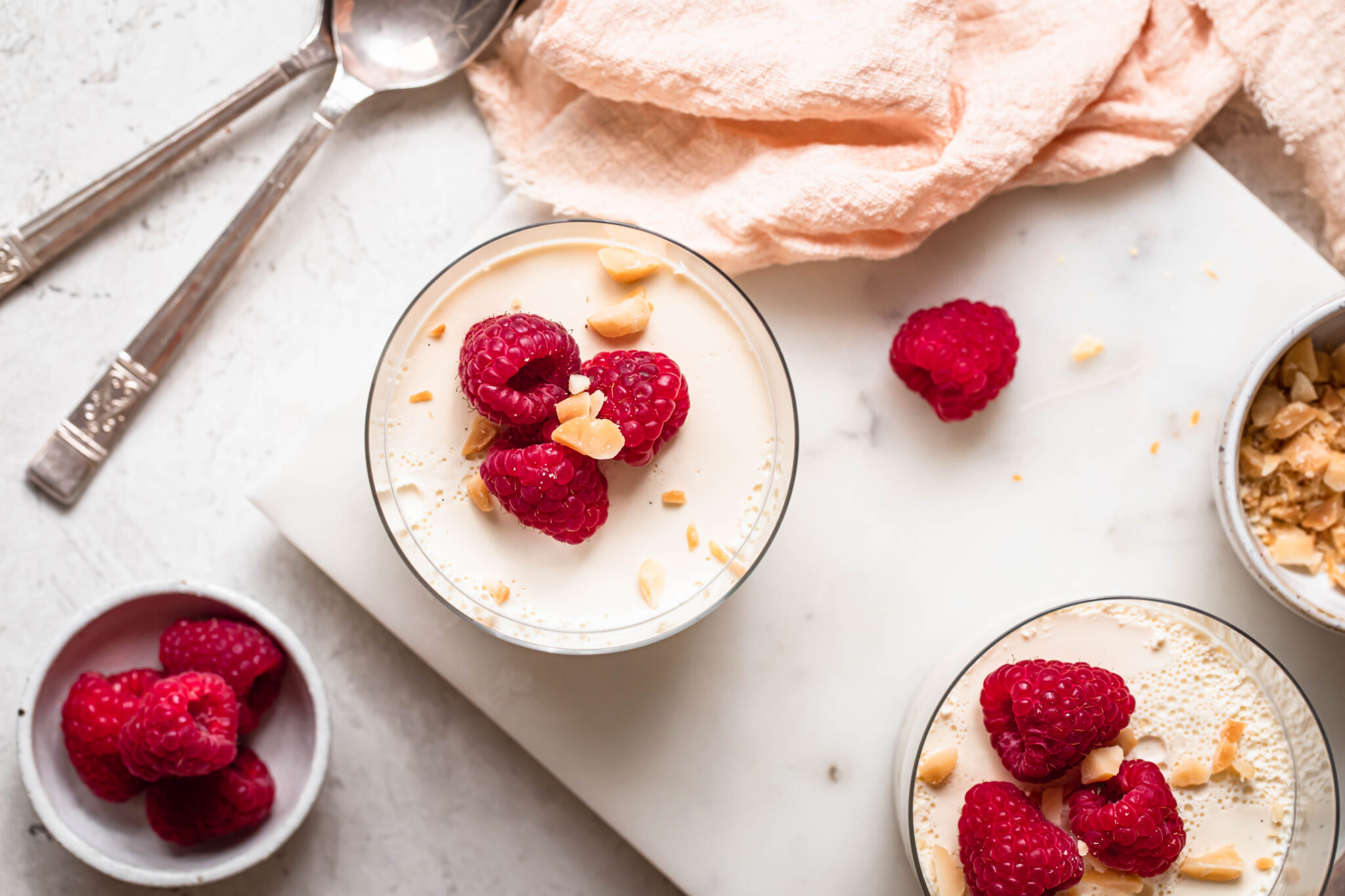 マカダミアミルクのパンナコッタ – オーストラリア・マカダミア協会